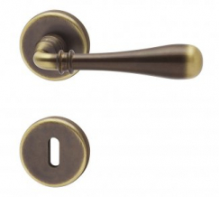 Дверная ручка на круглом основании COLOMBO Ida ID31R-BR бронза