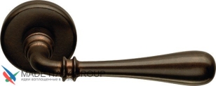 Дверная ручка на круглом основании COLOMBO Ida ID31RSB-BA античная бронза